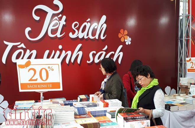 Hà Nội khai mạc Phố sách Xuân Mậu Tuất 2018 ảnh 3